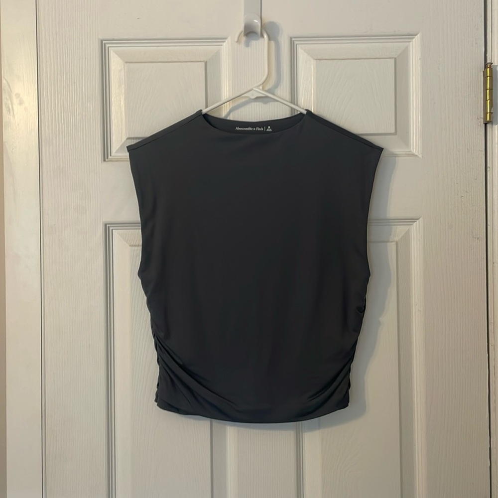 Abercrombie & Fitch ruched side high neck top